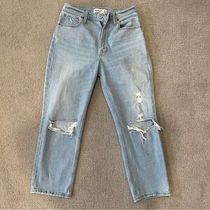 Abercrombie Curve Love Ultra High Rise Ankle Straight Jean